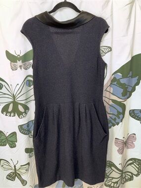 St. John Sleeveless Black bow back knit Dress